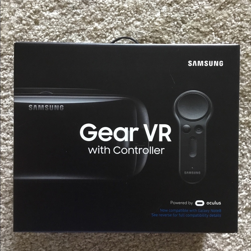 Samsung Gear VR  oculus with controller